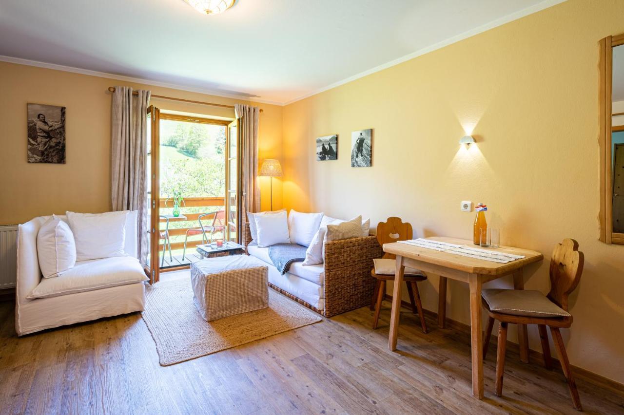 Landhaus Berktold Oberstdorf Eksteriør billede